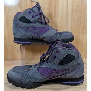 Vintage 1993 Nike Hiking Boots Purple Grey Suede Mesh 185030-450-00 Womens 7